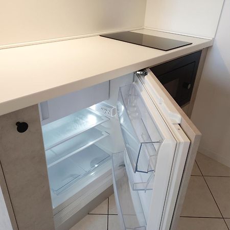 Bruno Split Centre Apartment And Room Экстерьер фото